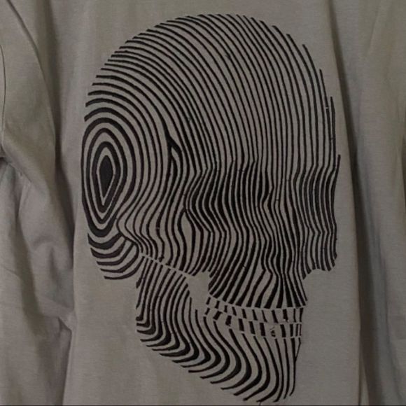 🆕: Bolongaro Trevor: Skull Lines Embroidered Back Short Sleeve Tee - Picture 4 of 8